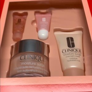 Clinique more than moisture 4 piece set.